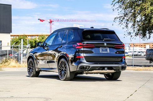 New 2026 BMW X5 M60i image 3