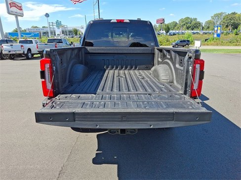 Used 2024 Ford F250 Platinum image 25