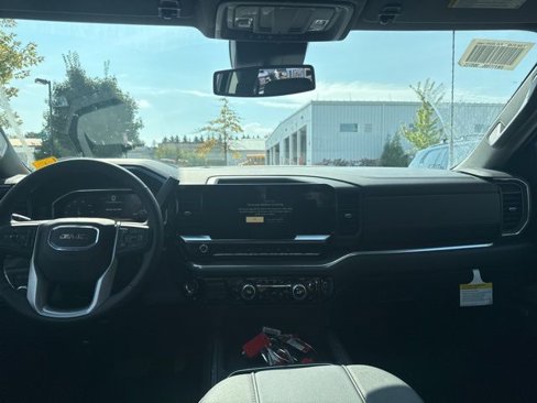 New 2026 GMC Sierra 2500 SLT image 12