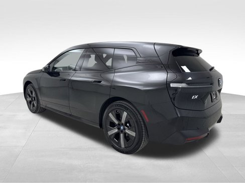 Certified 2023 BMW iX xDrive50 w/ Sport Package image 7