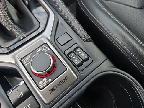 Used 2020 Subaru Forester Limited image 19