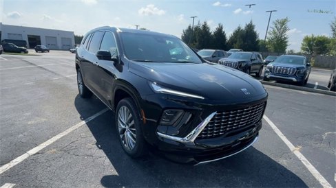 New 2026 Buick Enclave Avenir w/ Super Cruise Package image 4