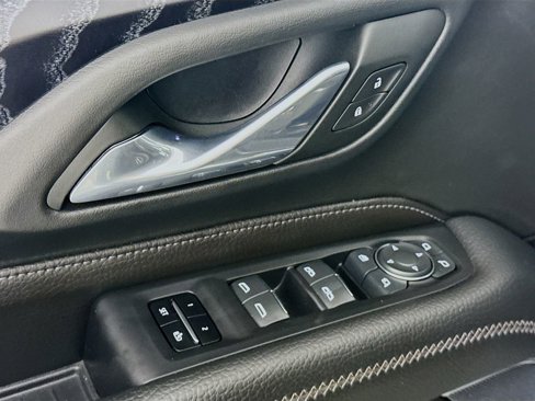 Used 2024 GMC Yukon XL Denali w/ LPO, Floor Liner Package image 20
