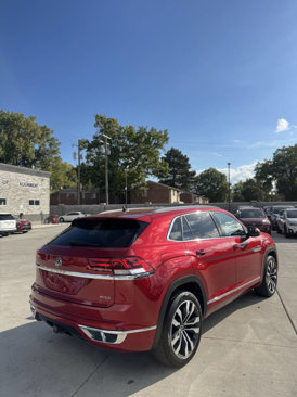 Used 2022 Volkswagen Atlas Cross Sport SEL Premium R-Line image 6