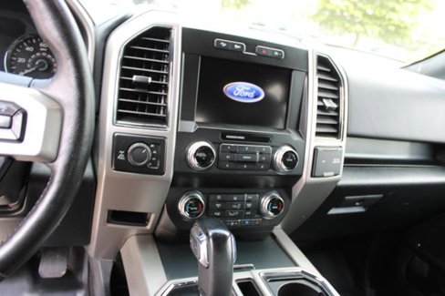Used 2019 Ford F150 Lariat w/ Equipment Group 502A Luxury image 20