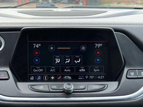 Used 2022 Chevrolet Blazer LT image 25