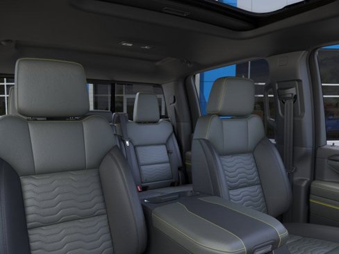 New 2026 Chevrolet Silverado 2500 ZR2 image 25