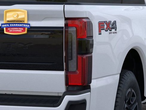 New 2025 Ford F250 Platinum w/ FX4 Off-Road Package image 21