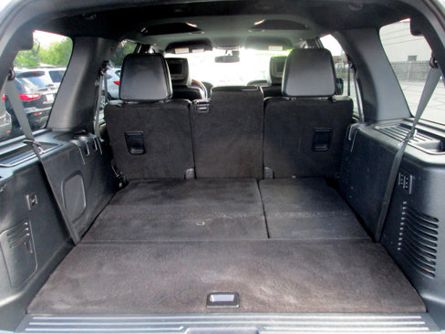 Used 2015 Lincoln Navigator 2WD image 12