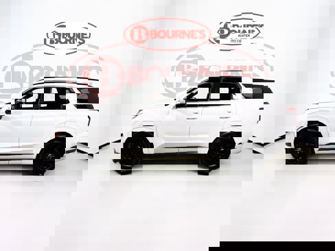 Used 2024 Hyundai Palisade Calligraphy image 10