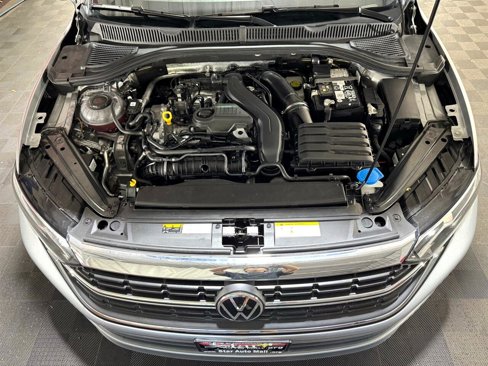 Used 2024 Volkswagen Jetta SE image 30