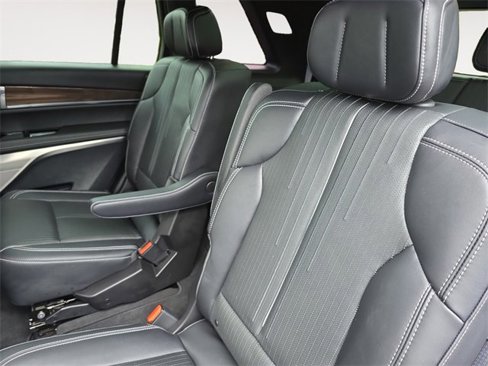 New 2026 Cadillac Vistiq Sport image 13