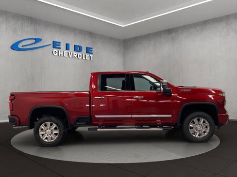 New 2026 Chevrolet Silverado 3500 High Country w/ Technology Package image 2