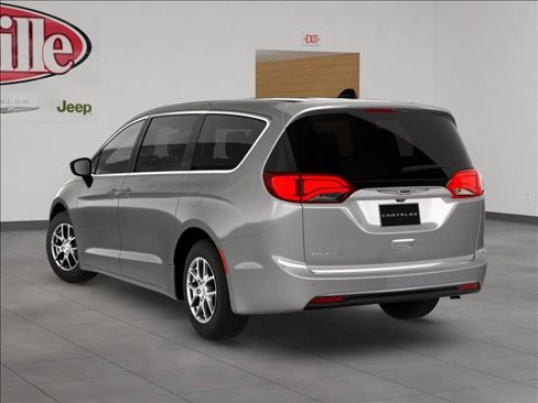 New 2026 Chrysler Voyager LX image 4