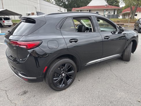 Used 2023 Buick Envision Essence w/ Sport Touring Package image 5