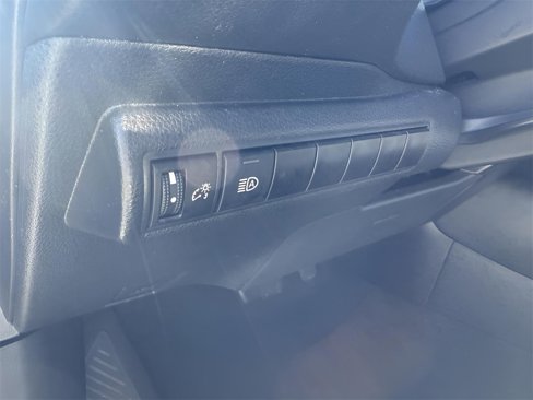 Used 2024 Toyota Corolla LE image 10