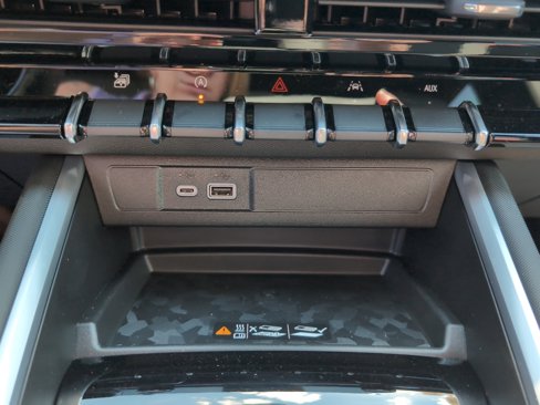 New 2025 Chevrolet Colorado Z71 w/ Technology Package image 17