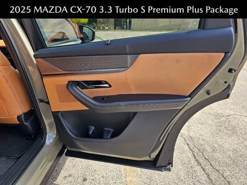 New 2025 MAZDA CX-70 3.3 Turbo S w/ Premium Plus image 15