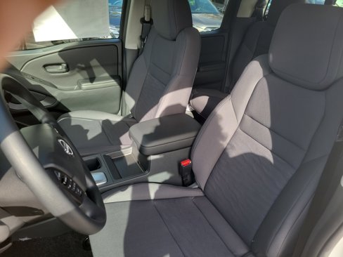 New 2026 Nissan Frontier S image 10