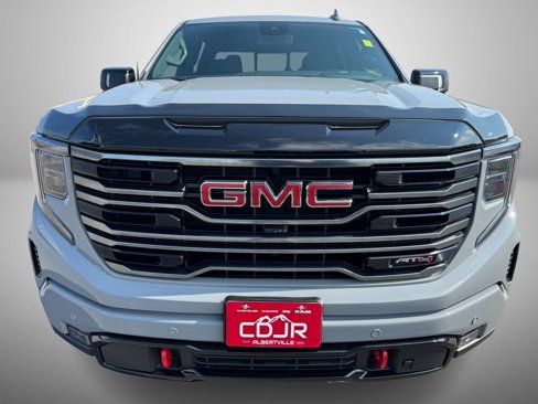 Used 2025 GMC Sierra 1500 AT4 w/ AT4 Preferred Package image 9