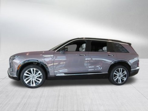New 2026 Cadillac Vistiq Luxury w/ LPO, Floor Liner Package image 6