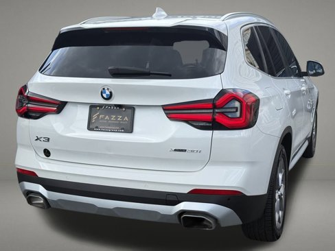 Used 2024 BMW X3 xDrive30i image 5