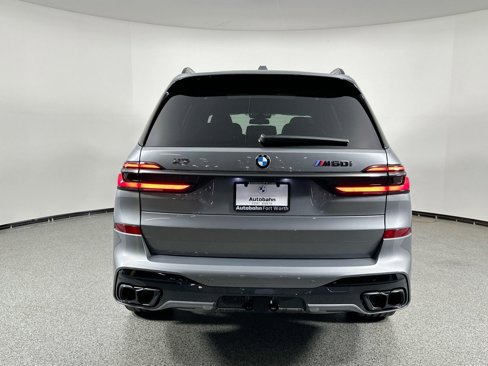 New 2026 BMW X7 M60i image 5