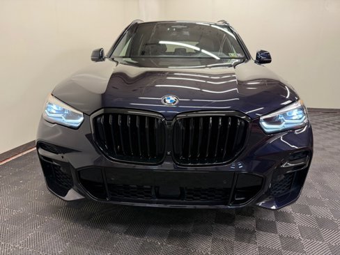 Used 2022 BMW X5 xDrive40i w/ M Sport Package image 4