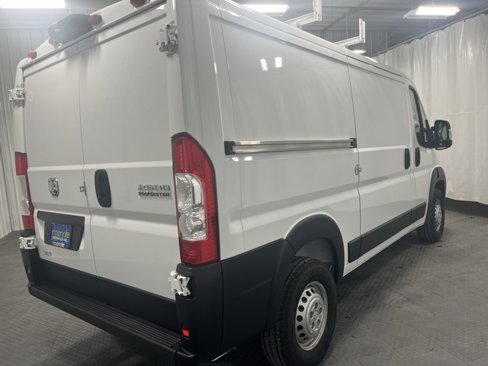 Used 2025 RAM ProMaster 2500 w/ Premium Convenience Group image 11