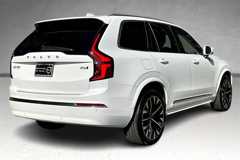 Certified 2025 Volvo XC90 B6 Plus w/ Protection Package Premier image 5