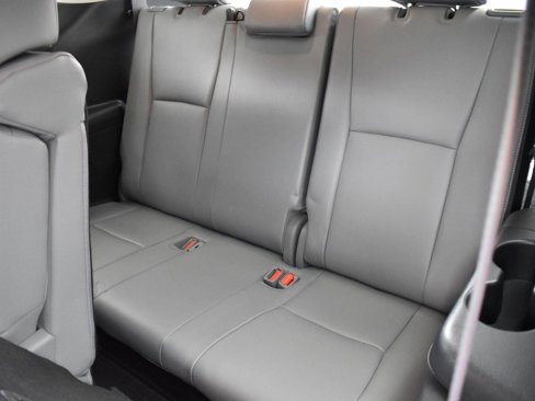 Used 2022 Toyota Highlander Limited image 34