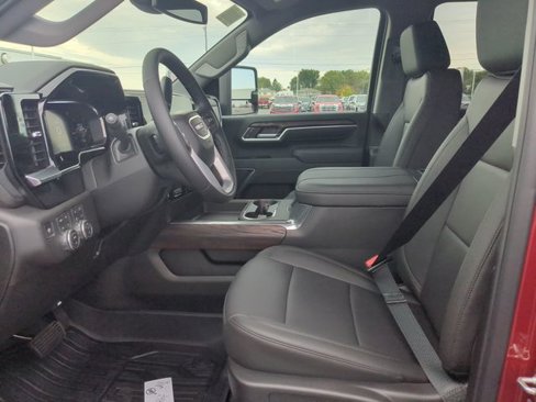 New 2026 GMC Sierra 2500 SLT w/ SLT Premium Package image 9