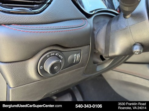Used 2023 Dodge Durango GT image 18