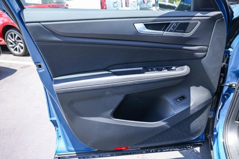 New 2025 Volkswagen Atlas Cross Sport SEL Premium R-Line image 40