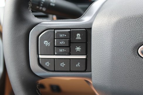New 2025 Ford F350 Lariat w/ Lariat Ultimate Package image 22