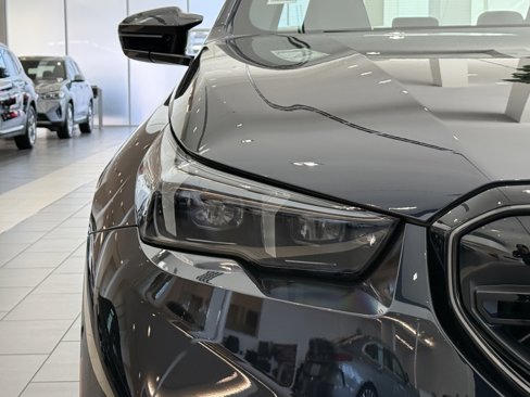 New 2026 BMW M5 w/ Executive Package image 11