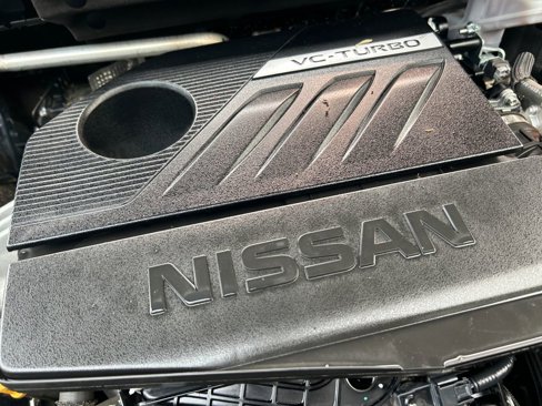 Used 2024 Nissan Rogue SV image 30