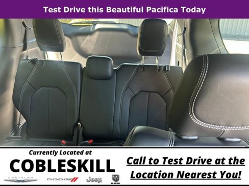 New 2026 Chrysler Pacifica Select image 15