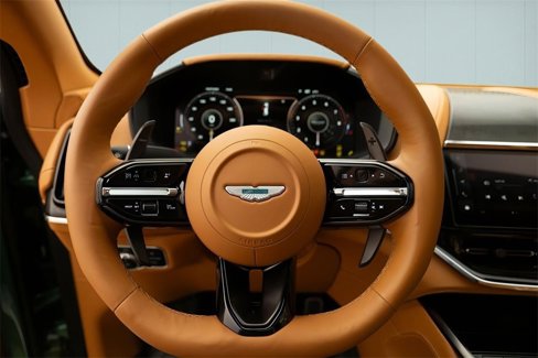 New 2025 Aston Martin DBX 707 image 35