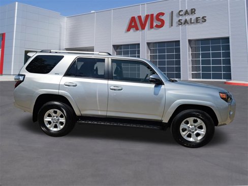 Used 2024 Toyota 4Runner SR5 Premium image 5
