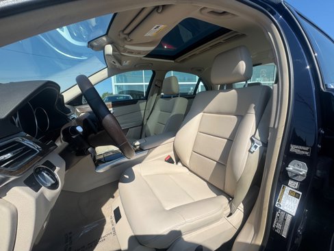 Used 2014 Mercedes-Benz E 350 4MATIC Sedan w/ Premium 1 Package image 2