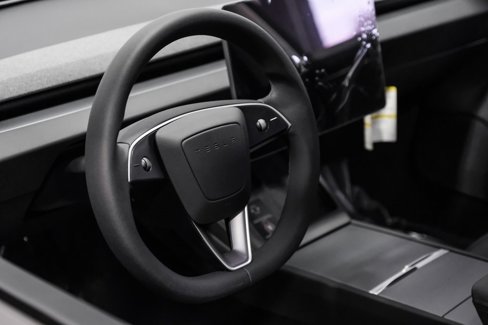 Used 2025 Tesla Model 3 Long Range image 18