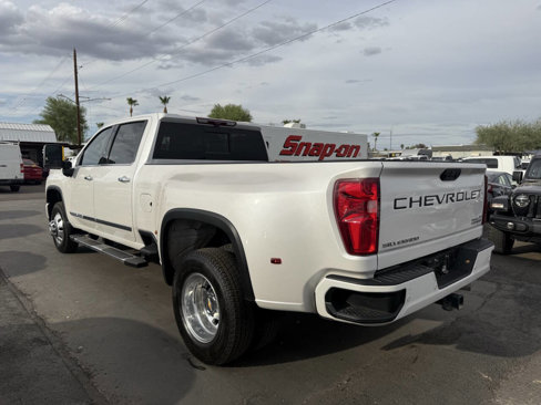 Used 2024 Chevrolet Silverado 3500 High Country w/ High Country Premium Package image 6