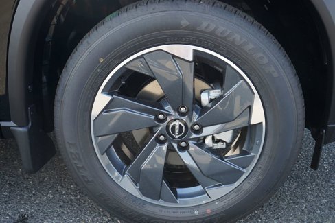 New 2026 Nissan Rogue SV image 9
