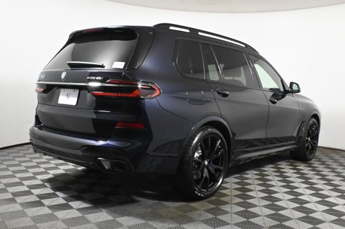 New 2026 BMW X7 xDrive40i w/ M Sport Package image 7