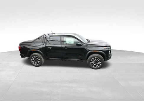 New 2025 GMC Canyon AT4 w/ Nightfall Edition image 32