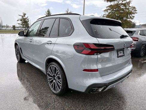 New 2026 BMW X5 xDrive40i w/ M Sport Package image 5