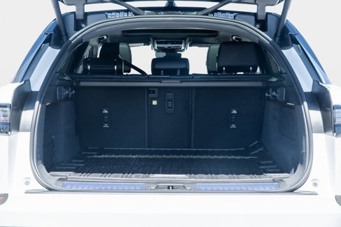 New 2026 Land Rover Range Rover Velar Dynamic SE image 28