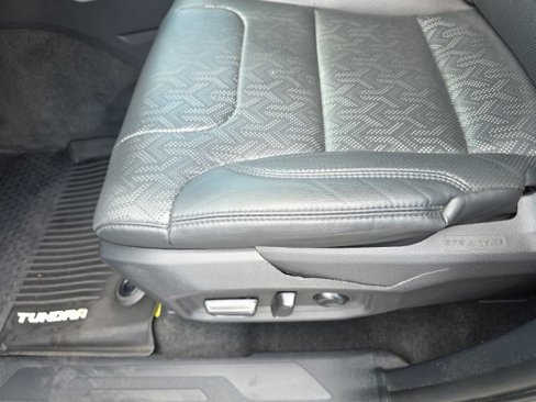 Used 2023 Toyota Tundra Limited image 17