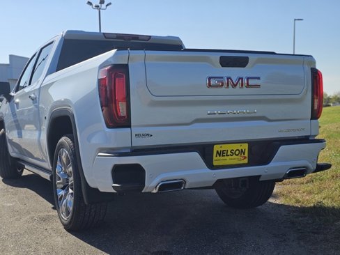 New 2026 GMC Sierra 1500 Denali image 3